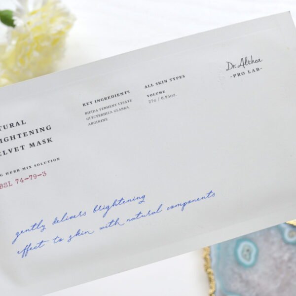 Šviesinanti Lakštinė Veido Kaukė Dr. Althea Herb Therapy Velvet Mask 27 ml