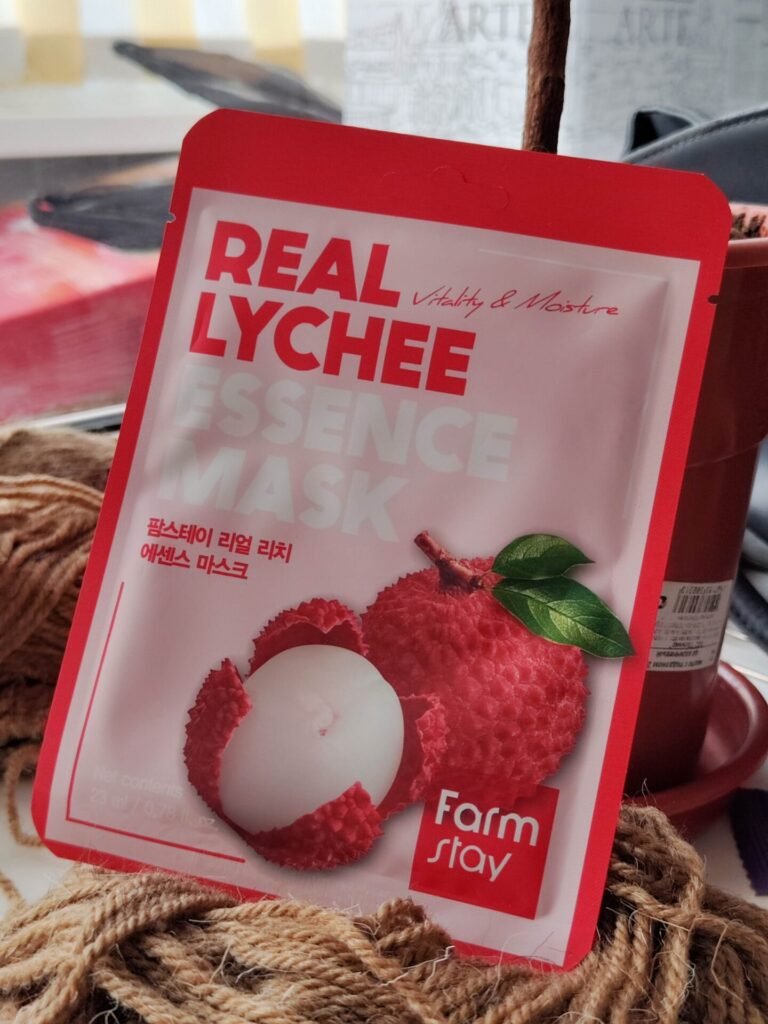 Lakštinė veido kaukė FarmStay Real Lychee Essence Mask, 23 ml